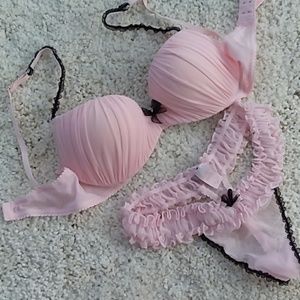 Padded bra and thong panty set